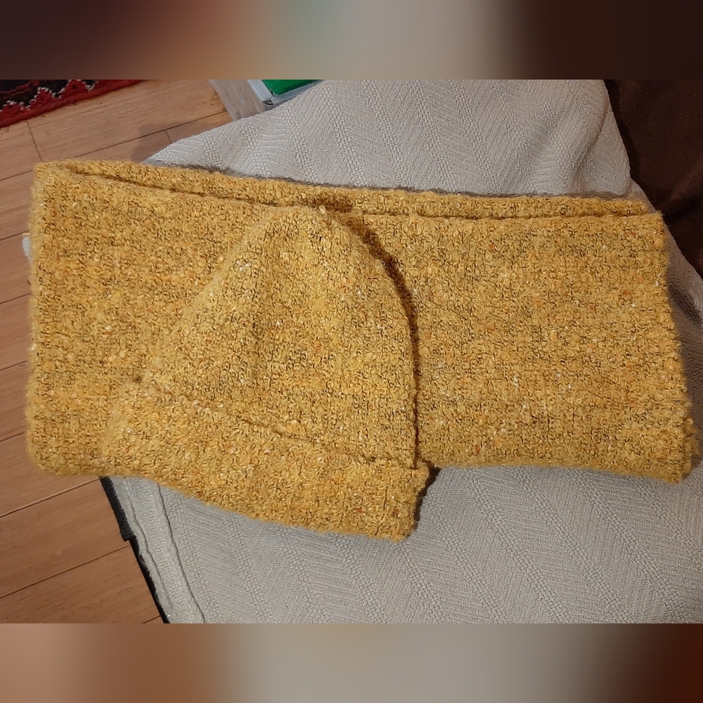 Wrap/Scarf with Matching Cap